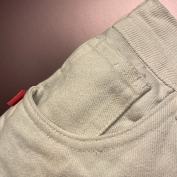White denim capris - Picture 3 of 4